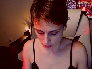 Molly-Brooks naked in her Live Sex Chat