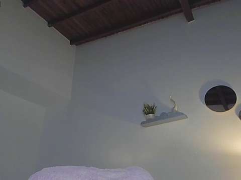 mombig_boobs naked stripping on cam for live sex video chat