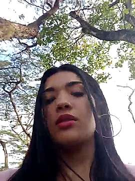 sarita_xoxo naked stripping on cam for live sex video chat