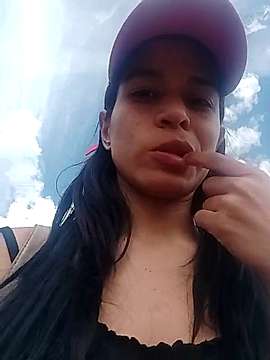 Sexylatina2221 naked stripping on cam for live sex video chat