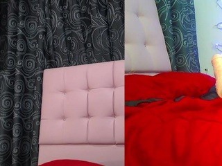 Sophie-Jamel naked in her Live Sex Chat
