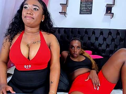 zobe_love naked stripping on cam for live sex video chat