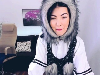 Cutee-Potato naked in her Live Sex Chat