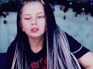 nana-miss naked in her Live Sex Chat