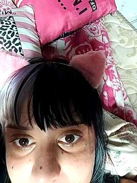 Pantera_TSG naked stripping on cam for live sex video chat