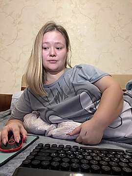 Sweet_Caramele naked stripping on cam for live sex video chat