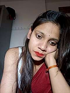 Cupcake-1 naked stripping on cam for live sex video chat