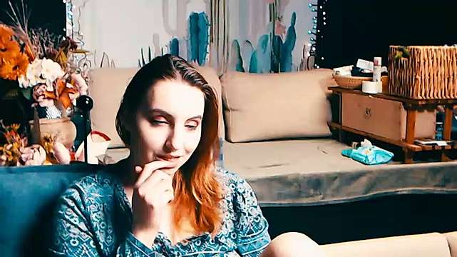 DaisyDevbi naked stripping on cam for live sex video chat