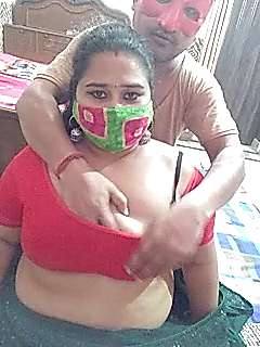 Horny_birds naked stripping on cam for live sex video chat