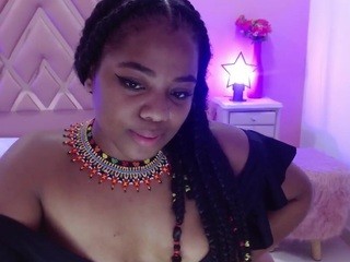 LindaCartiel naked in her Live Sex Chat