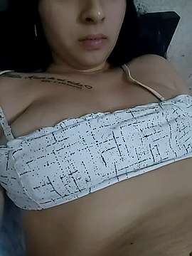 Luluu_77 naked stripping on cam for live sex video chat
