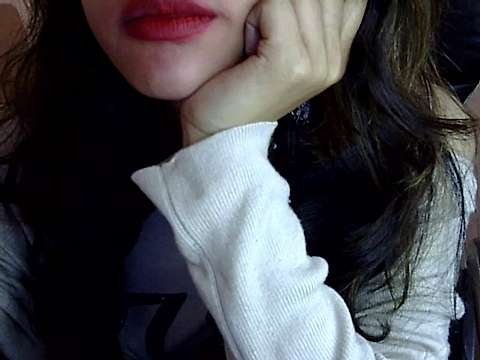 Puja_roy12 naked stripping on cam for live sex video chat