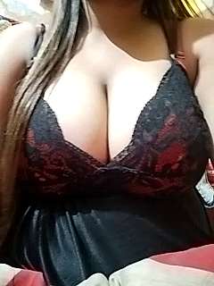 _Ruhi naked stripping on cam for live sex video chat