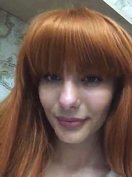 SandraCake naked stripping on cam for live sex video chat