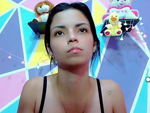 Stefanybeautiful naked stripping on cam for live sex video chat