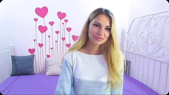 UrSweetLexly naked stripping on cam for live sex video chat