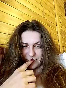 Betsi_Alice naked stripping on cam for live sex video chat