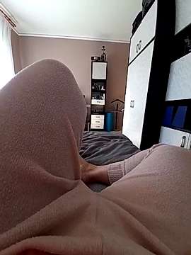 Mayci1984 naked stripping on cam for live sex video chat