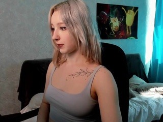 melissa-smith naked in her Live Sex Chat