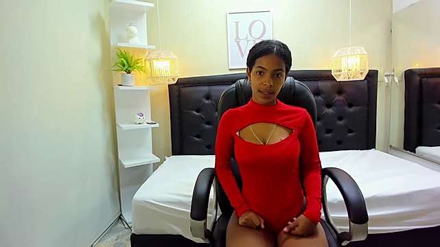 Alissa_Daniell naked stripping on cam for live sex video chat