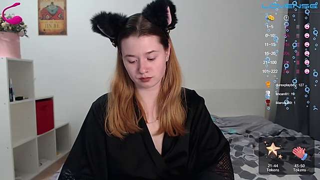 pussy666girl naked stripping on cam for live sex video chat