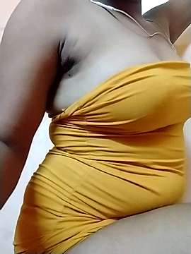 Siya_476 naked stripping on cam for live sex video chat