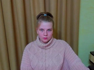 JennyMilnes naked in her Live Sex Chat