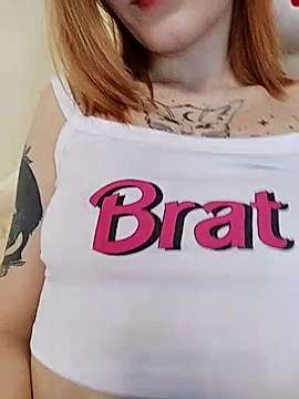 alice_kissme naked stripping on cam for live sex video chat