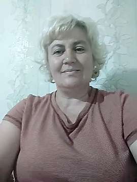 AngelaFamez naked stripping on cam for live sex video chat