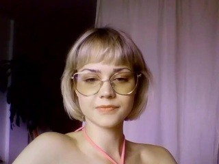LexieBlonde naked in her Live Sex Chat