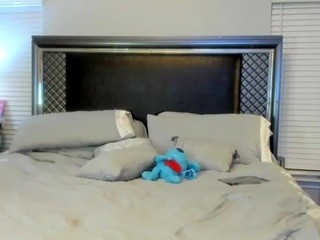 Rosalina0328 naked in her Live Sex Chat