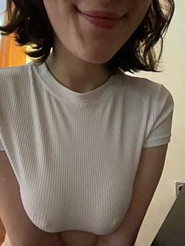 sweeetlikkaa_ naked stripping on cam for live sex video chat