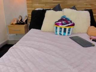 GERGOUSSKATTY naked in her Live Sex Chat