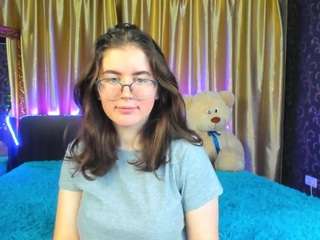morana-shine naked in her Live Sex Chat