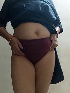 Shivani1710 naked stripping on cam for live sex video chat