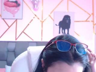 violett-queenn naked in her Live Sex Chat