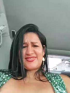 keilymadam naked stripping on cam for live sex video chat