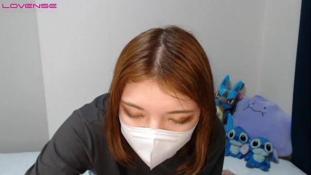 UMI_chau naked stripping on cam for live sex video chat