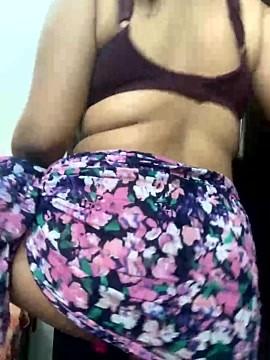 swallowingbitch@xh naked stripping on cam for live sex video chat