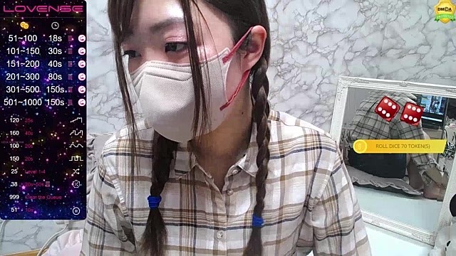Alice-xx naked stripping on cam for live sex video chat