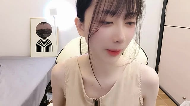 Beta___ naked stripping on cam for live sex video chat