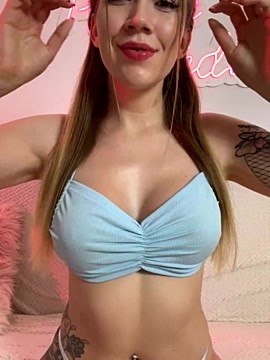 Cute-Alice naked stripping on cam for live sex video chat