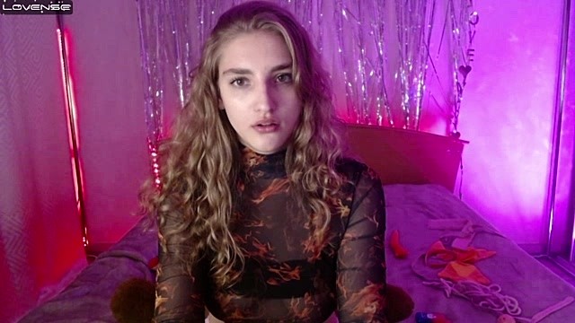 cutie_bellax naked stripping on cam for live sex video chat