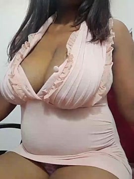 hannah_divine naked stripping on cam for live sex video chat