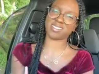 itstaylorofficial naked in her Live Sex Chat