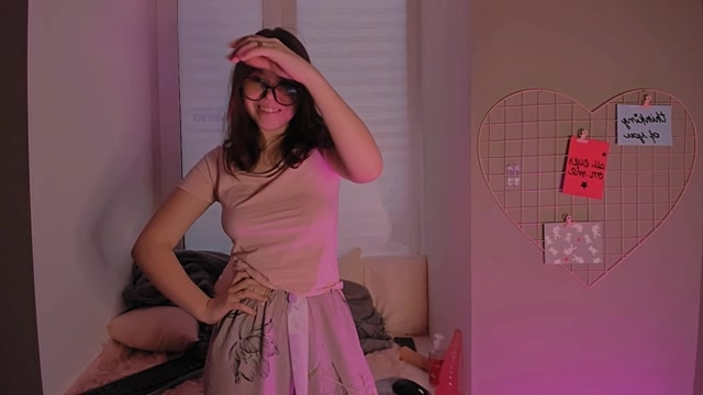 Iza_Belle naked stripping on cam for live sex video chat