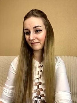 JenniferLil naked stripping on cam for live sex video chat