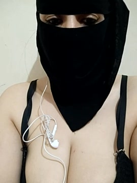 Kawtar- naked stripping on cam for live sex video chat