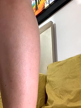 Mia_Allyson1 naked stripping on cam for live sex video chat