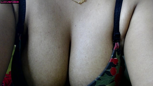 Sanjanabeauty naked stripping on cam for live sex video chat